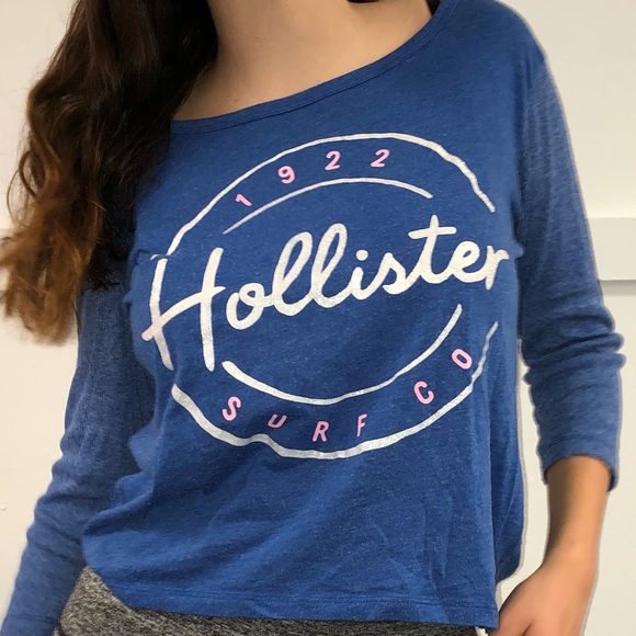 Hollister Blue T-Shirt - Picture 1 of 3
